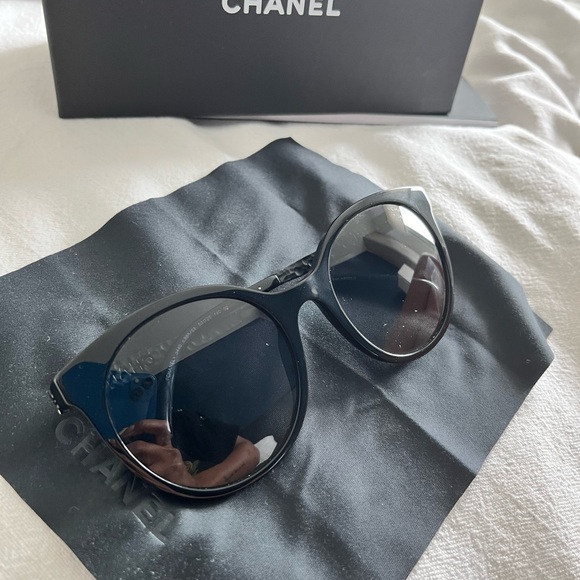 Chanel Square Sunglasses - Acetate, Black - Polarized - Picture 3 of 7